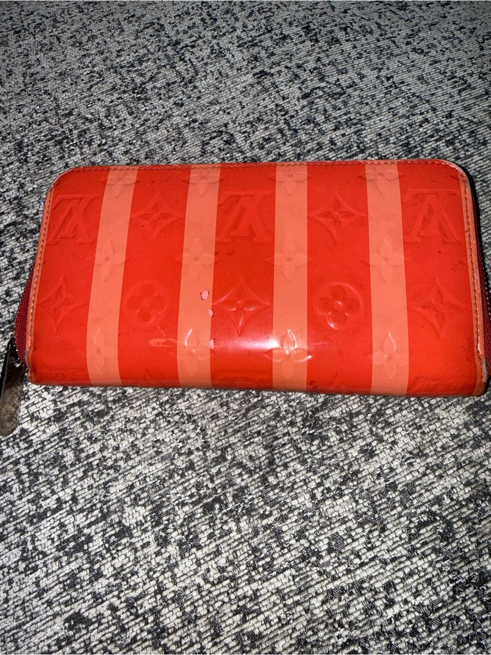 Louis Vuitton Monogram Vernis Rayures Zippy Wallet